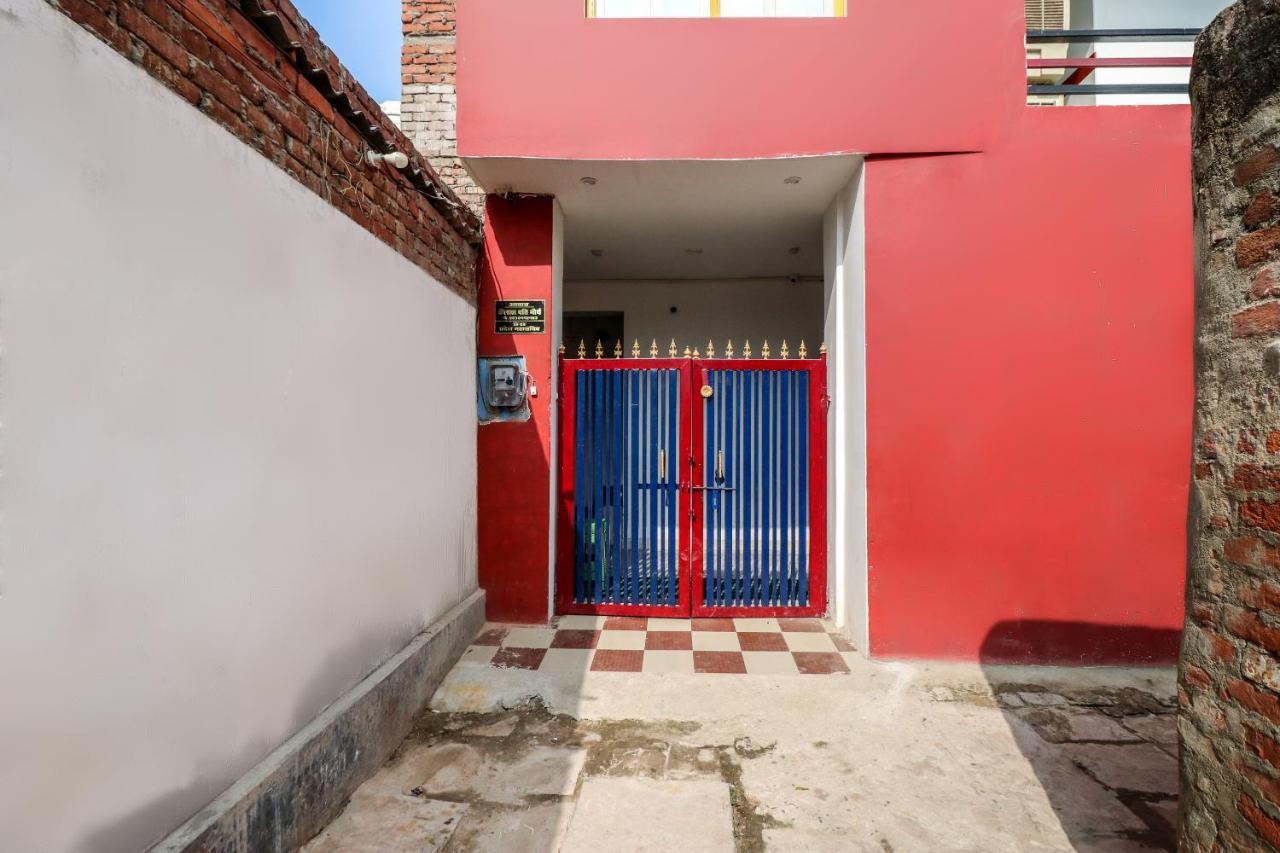 Spot On 45459 Safa Palace - Varanasi — Photos 2